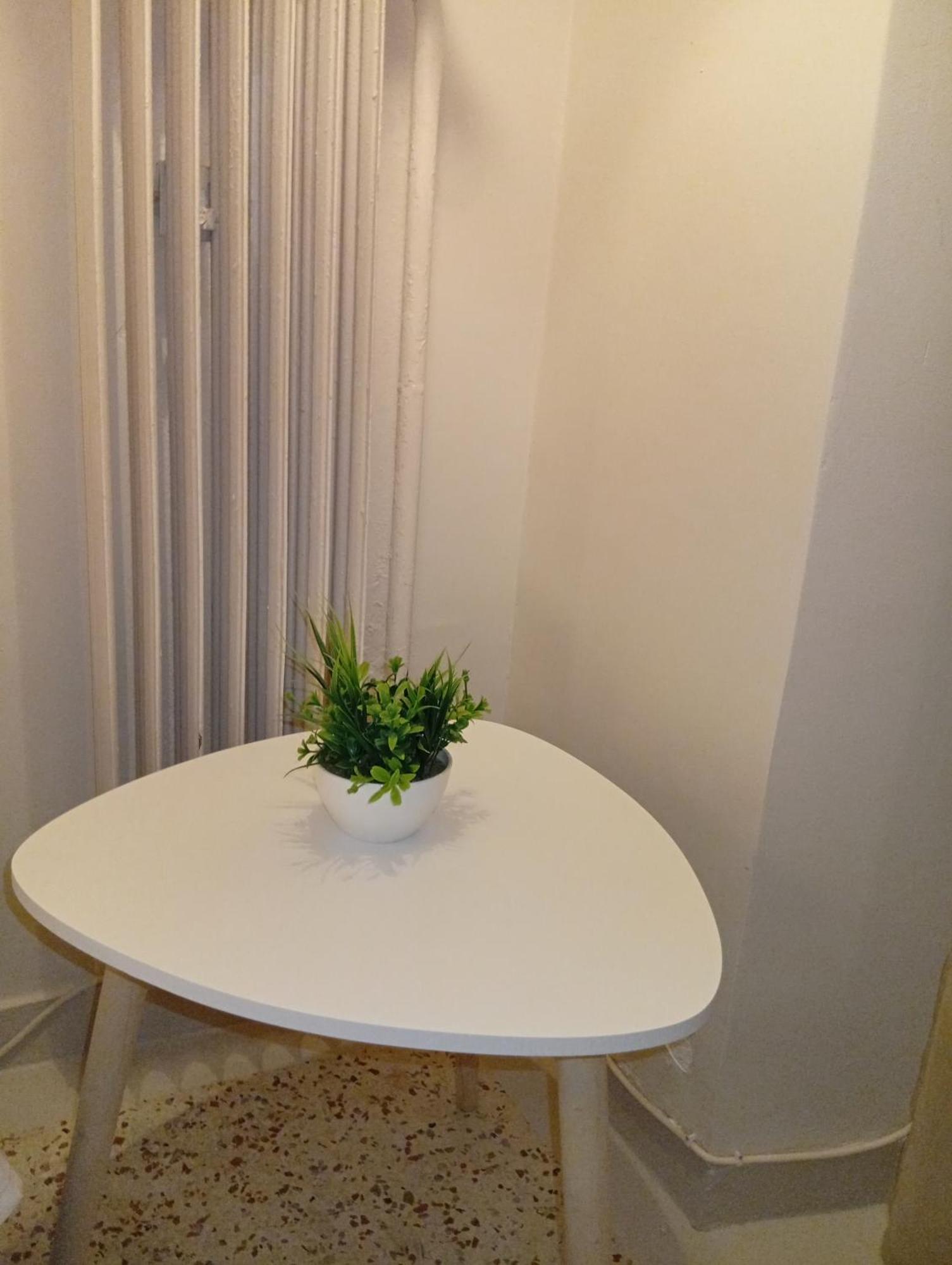Filopappou Decent Apartment Atena Exterior foto