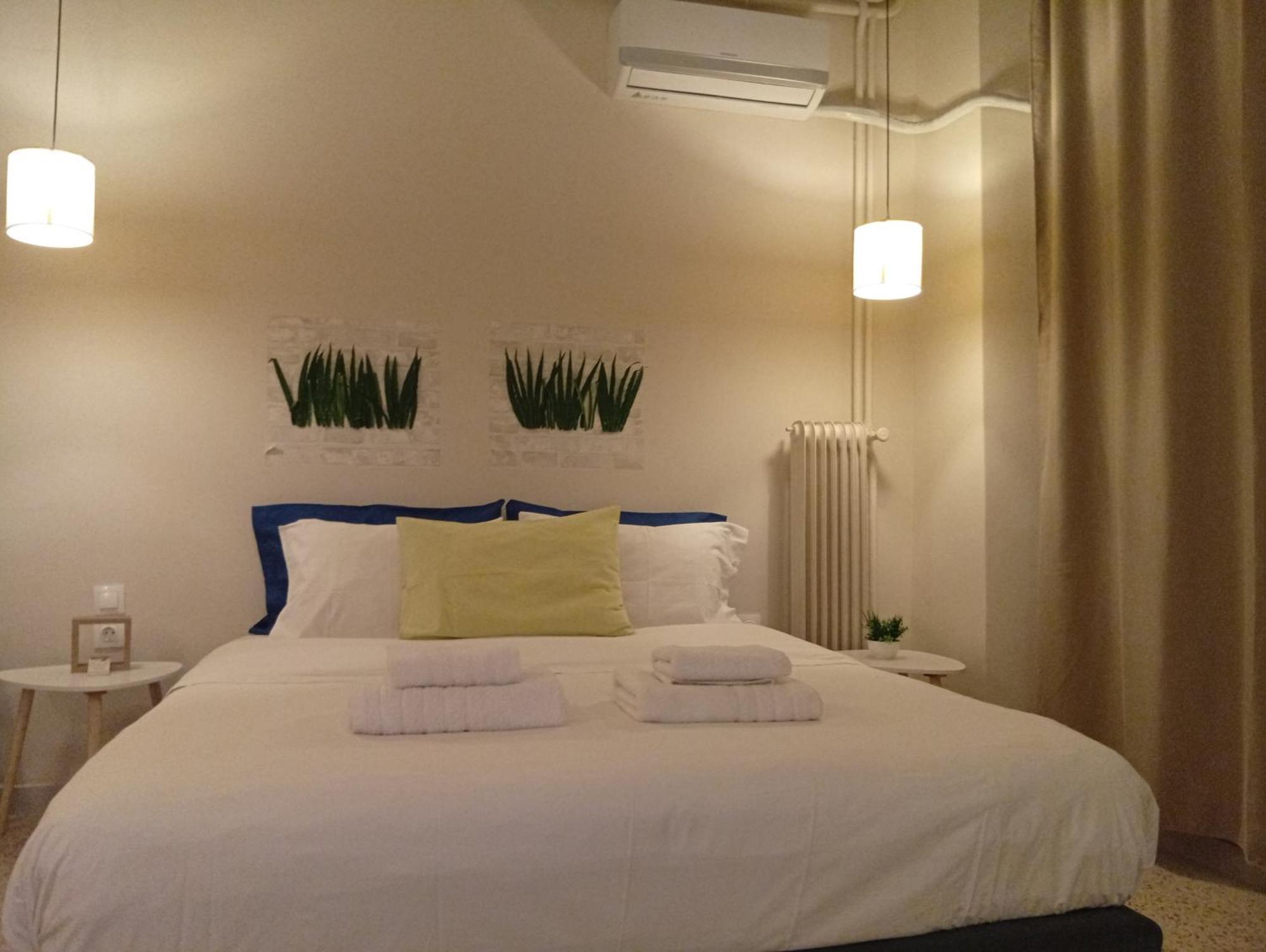 Filopappou Decent Apartment Atena Exterior foto