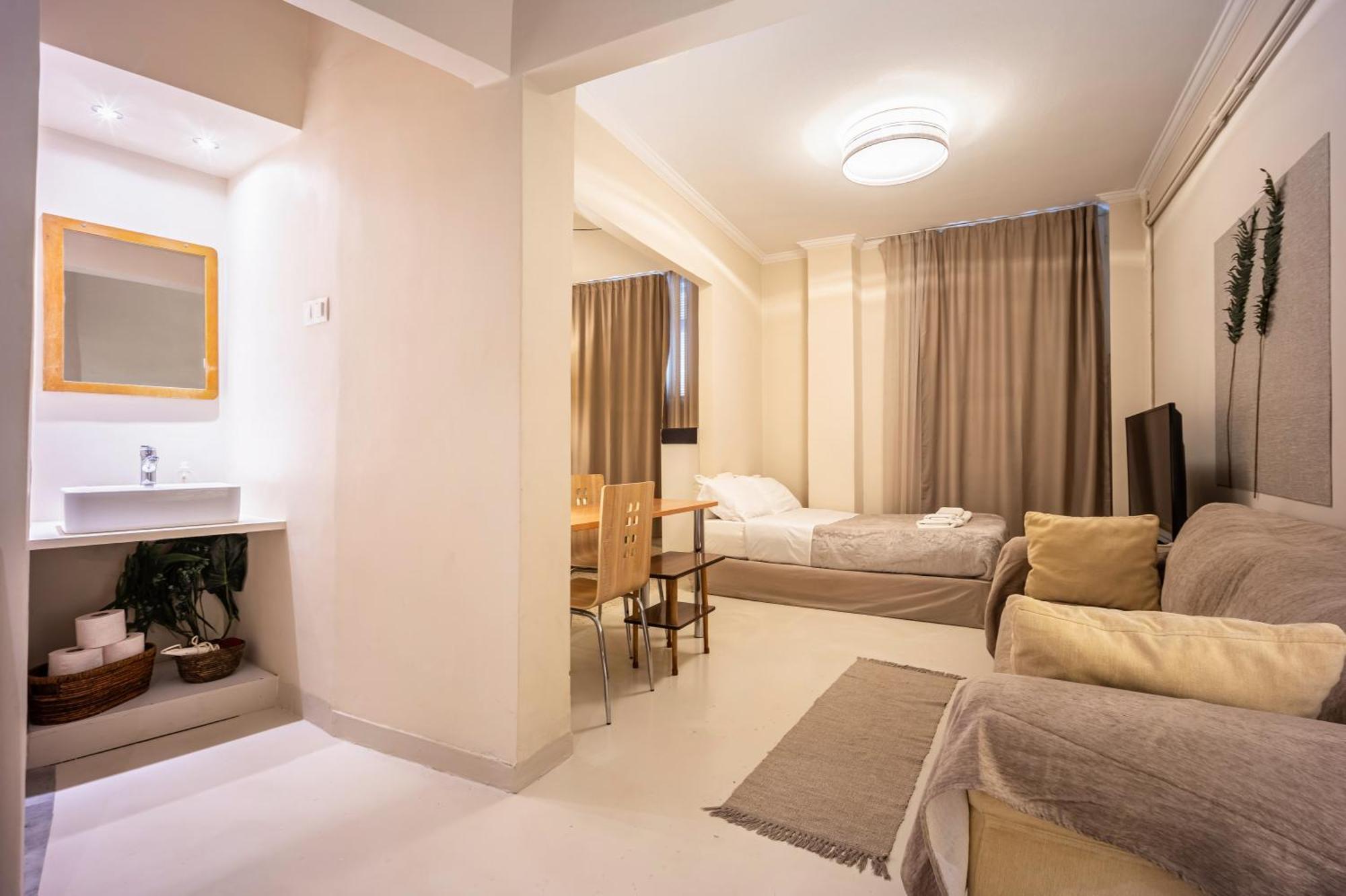 Filopappou Decent Apartment Atena Exterior foto